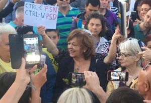 Noi proteste anti-putere în Bucureşti