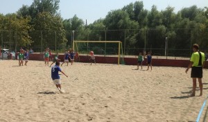 Fotbal pe plajă: Puştii Oţelului, campioni în nisip