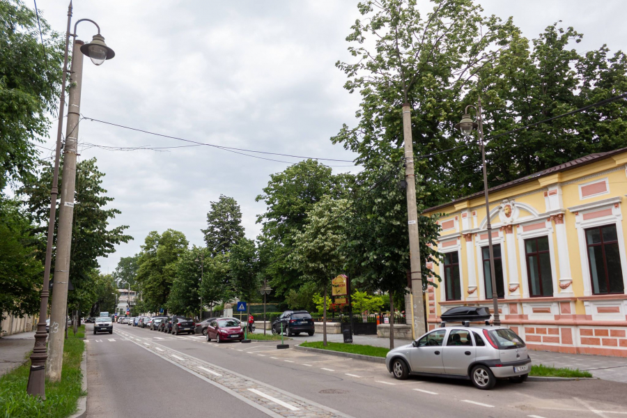 Multe căderi de tensiune la o stație a Electrica, indiferent de condiţiile meteo