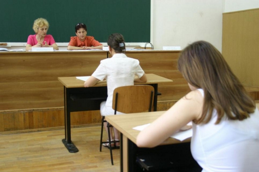 Luni, start la probele scrise la Bacalaureat 2015