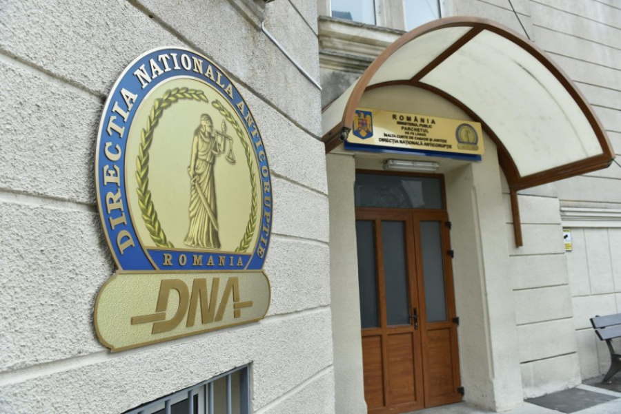 Șefa DSP Olt, judecată pentru corupție