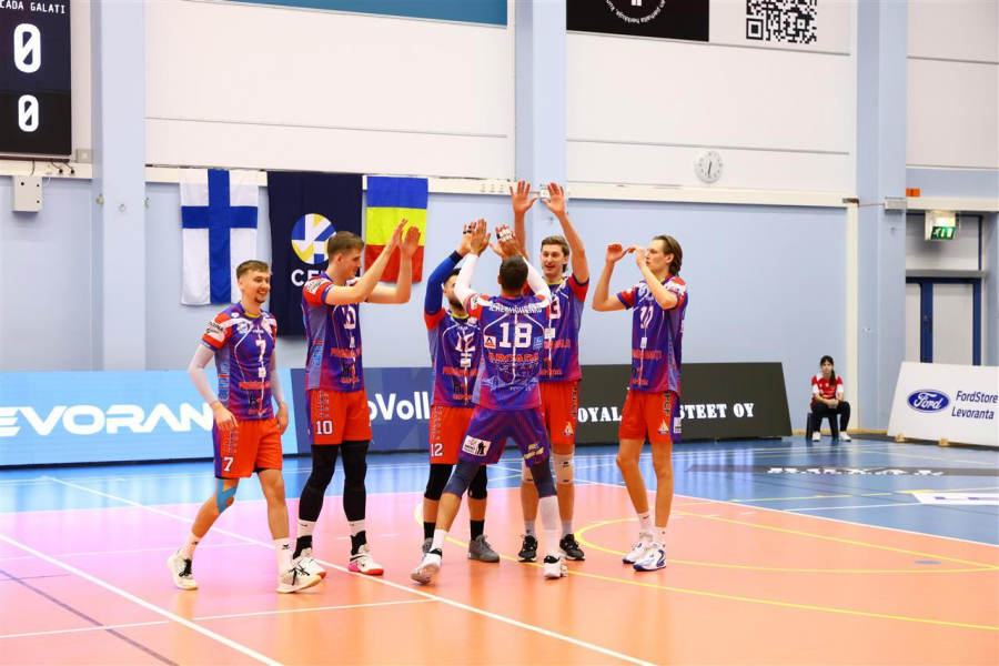 CSM Arcada s-a calificat în „șaisprezecimile” Challenge Cup