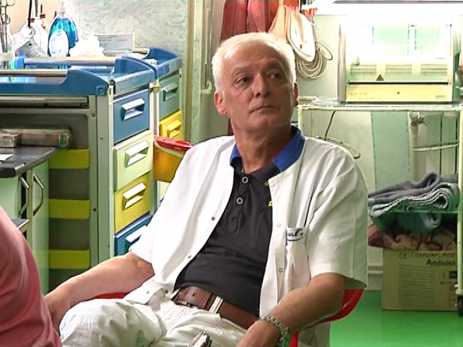 Un MEDIC de la Spitalul Judeţean din Galați a REFUZAT MITA unei paciente