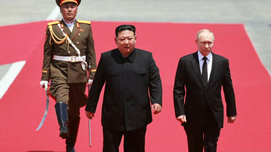 Vladimir Putin și Kim Jong Un, ”frați de arme” împotriva Occidentului