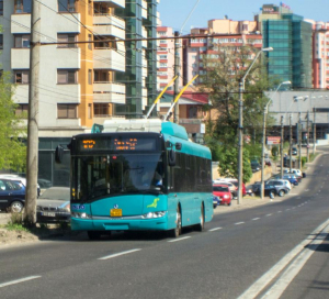 Şi mai puţine mijloace de transport pe traseele oraşului