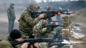 Confruntări tot mai intense între armata ucraineană și separatiști. Bombardamente în Lugansk şi Doneţk