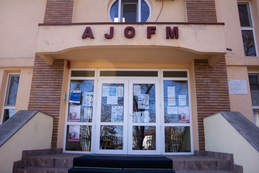 Mediere la sediul AJOFM