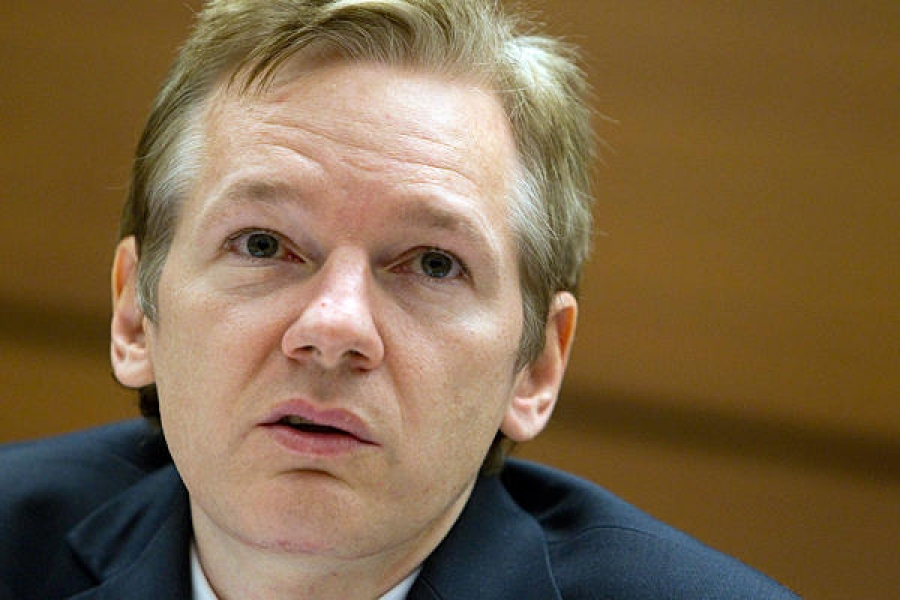Julian Assange (WikiLeaks) promite noi dezvăluiri