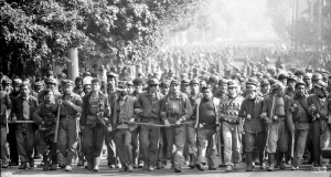 Liga Studenţilor organizează manifestaţii de comemorare a mineriadei din 1990