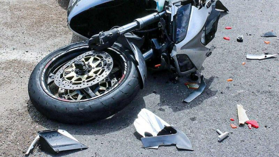 Motociclist accidentat pe Traian