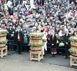 Mii de gălăţeni la slujba de Bobotează / FOTO
