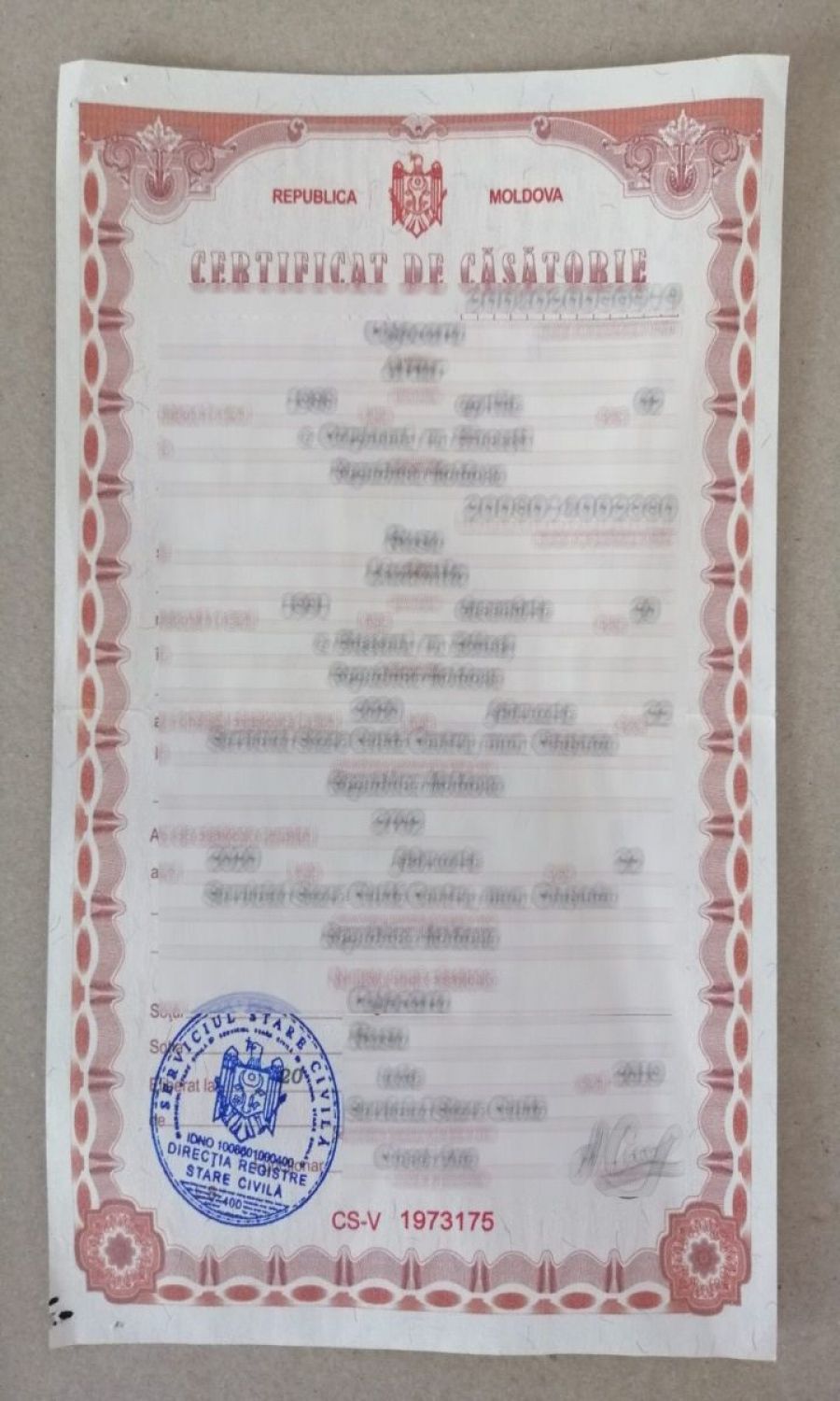Certificat de căsătorie fals, la graniță