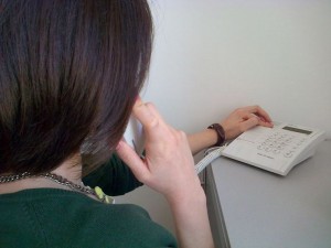 Încă o escrocherie dirijată din penitenciar. &quot;Mamă, sunt fiul tău! Am nevoie de bani!&quot;