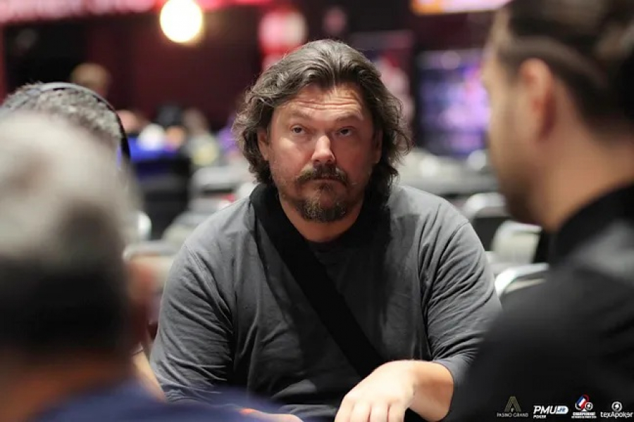 Mitropolitul pasionat de poker. Câştiguri de 47.000 de dolari la turnee internaţionale