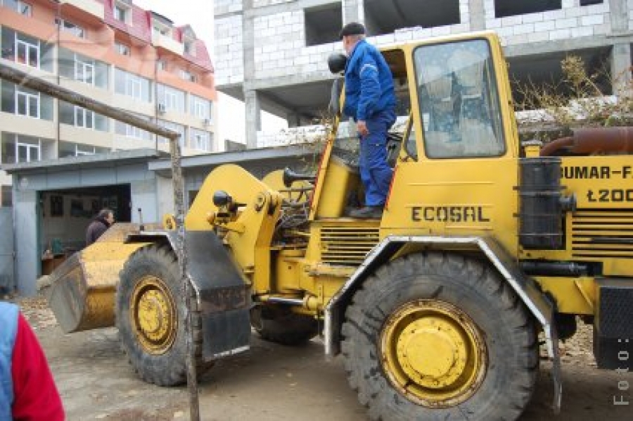 Demolarea garajelor a început din Siderurgiştilor Vest