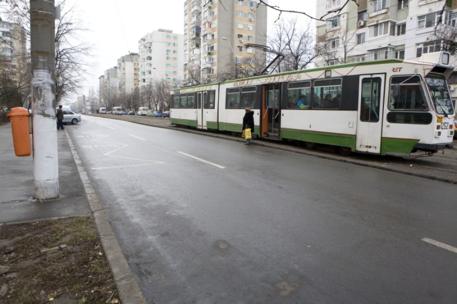 O staţie de tramvai numită dorinţă…   