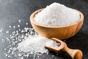 Consumul excesiv de sare crește riscul de demență