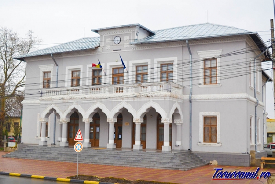 Casa de Cultură din Tecuci e azi în sărbătoare!