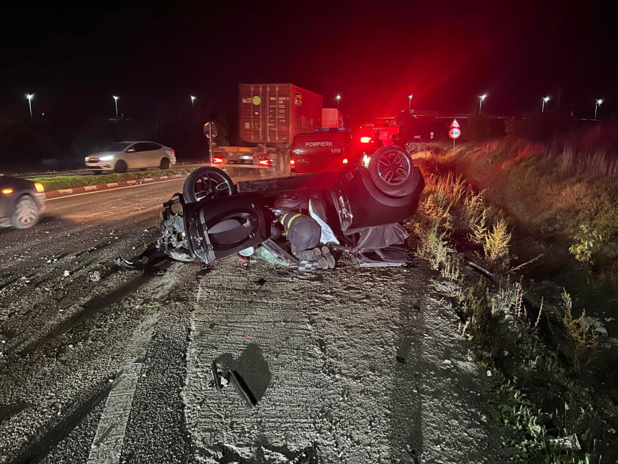 Victima accidentului din sensul giratoriu de la Tecuci a murit