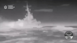 Navă cu rachete rusească, distrusă de ucraineni