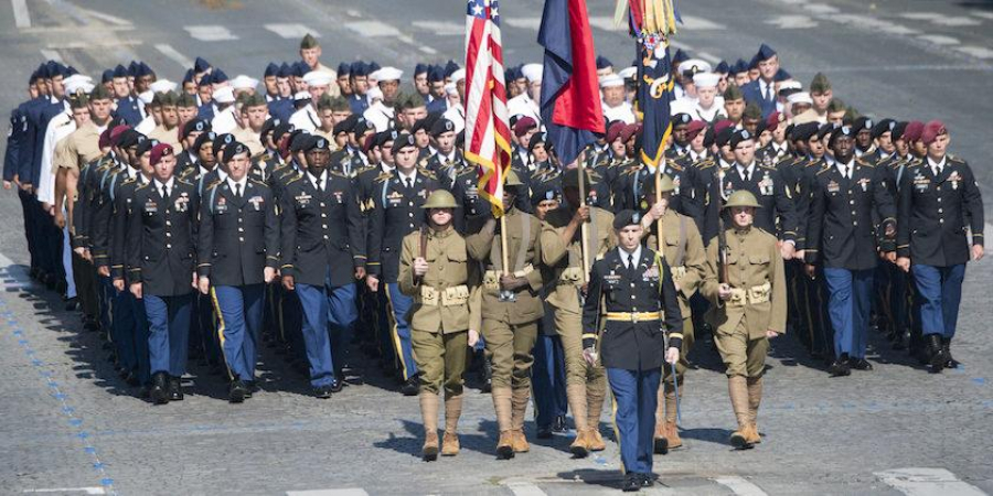 Trump vrea paradă militară ca la… Paris