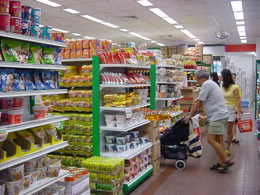 Paradox de Galaţi: Industria moare, oraşul se umple de supermarketuri