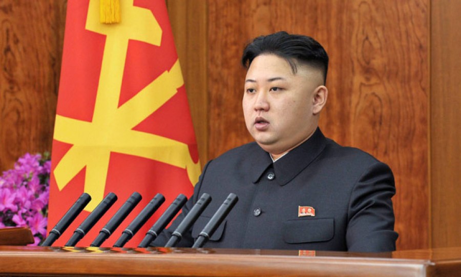 În Coreea de Nord s-a instituit legea marţială. Armata este pregătită de război