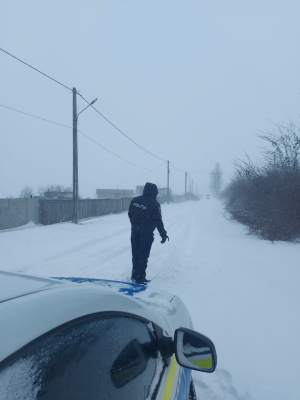 Mai multe drumuri județene au fost &icirc;nchise din cauza vremii