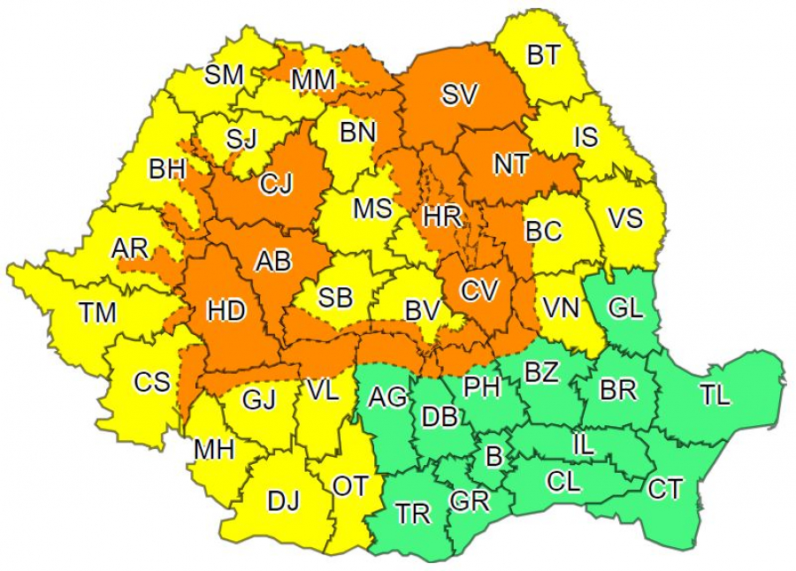 Trei sferturi din țară, sub coduri de vijelii