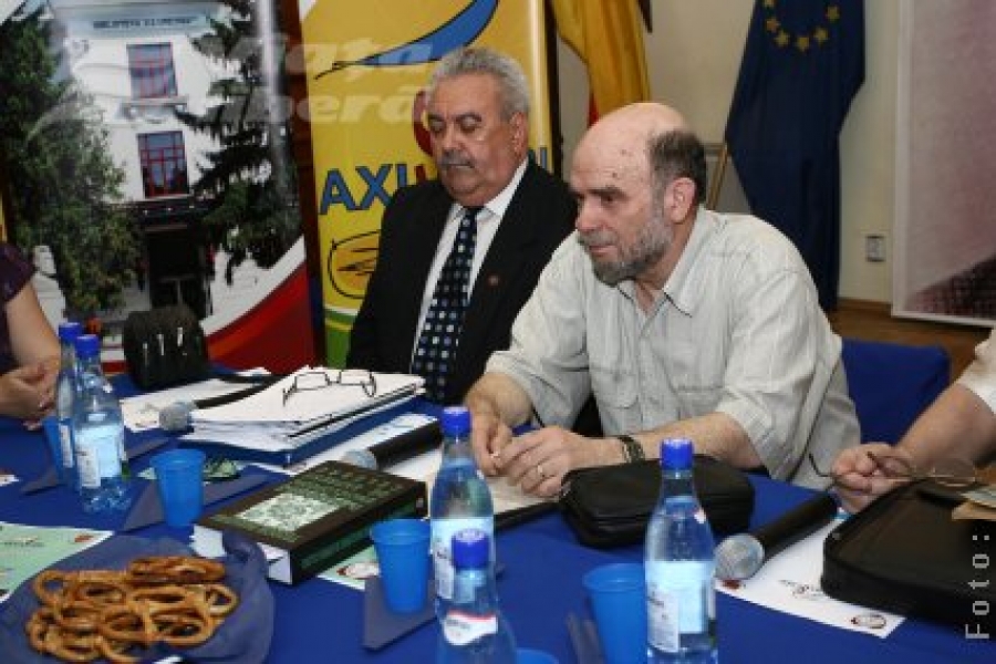 Azi, Salonul „Axis Libri”