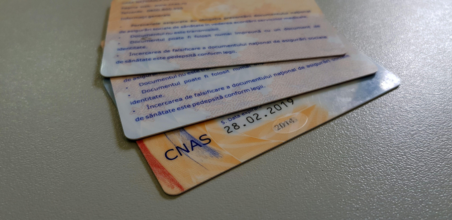 CNAS cheltuie sute de milioane de euro cu concediile medicale