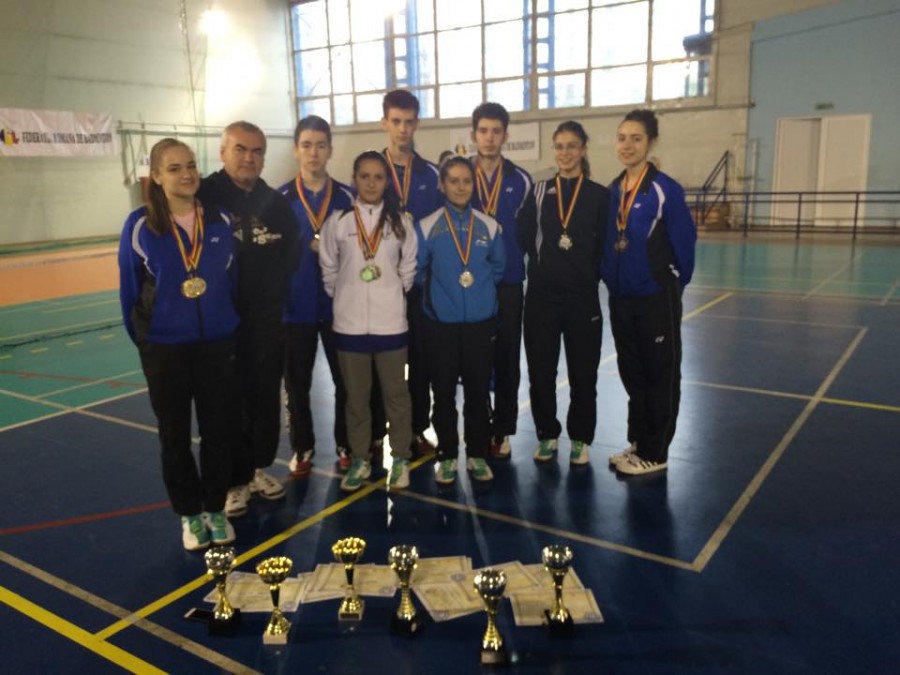 Gălăţenii, 14 MEDALII la „Naţionalele” de badminton pentru juniori