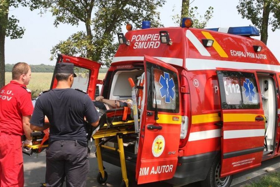 Grav accident rutier în judeţul Galaţi! Două persoane au decedat
