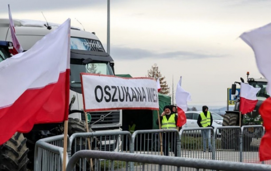 Transportatorii polonezi suspendă protestele