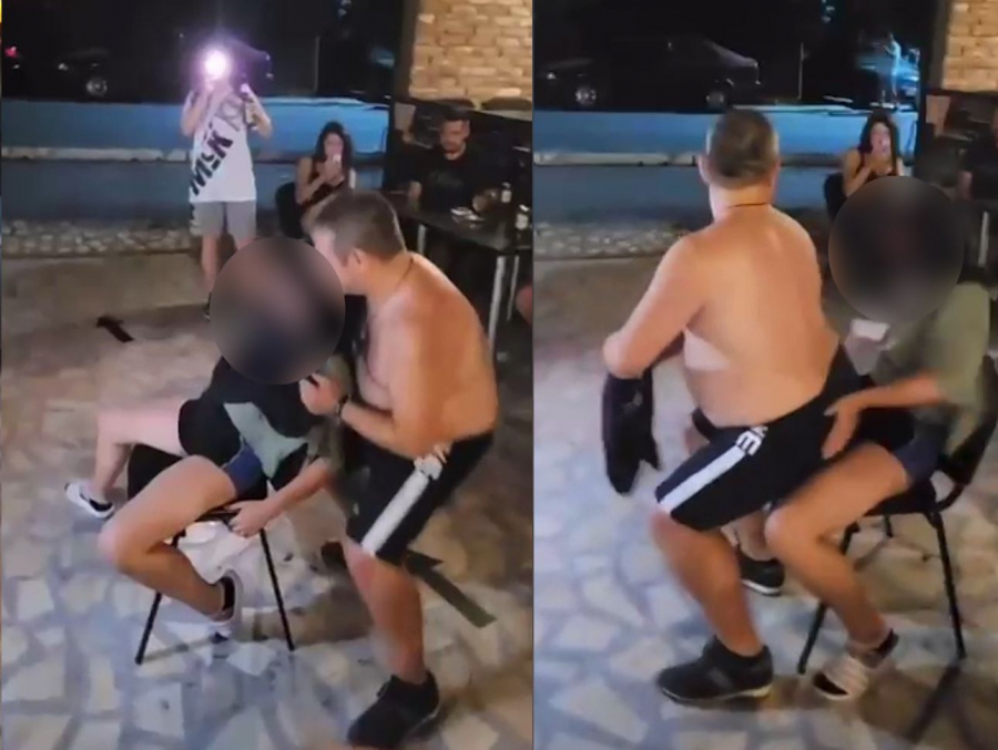 Plajă, mare şi un striptease