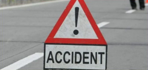 Un șofer băut a lovit un motociclist, pe o arteră din Galați