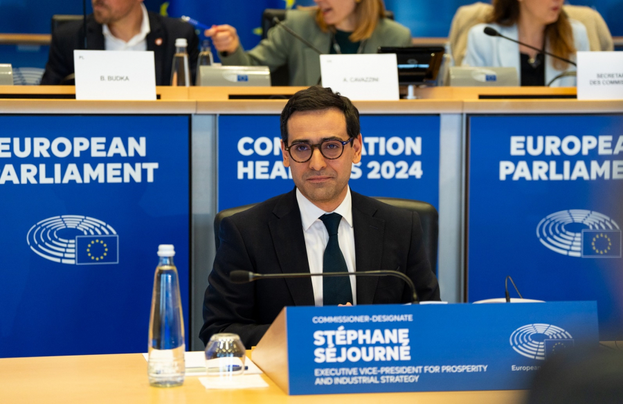Comisarul desemnat pentru Industrie promite salvarea siderurgiei