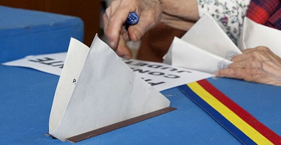 Biroul Electoral Judeţean a primit întăriri politice 