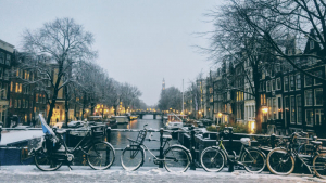 Destinaţii care nu fac parte din itinerariile clasice. Cinci locuri mai puțin populare de VIZITAT în Amsterdam