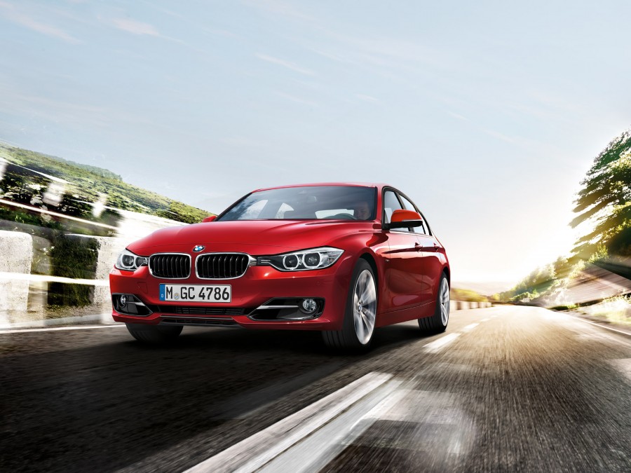Lansare a celei de-a şasea generaţii a BMW Seria 3 Sedan (P)