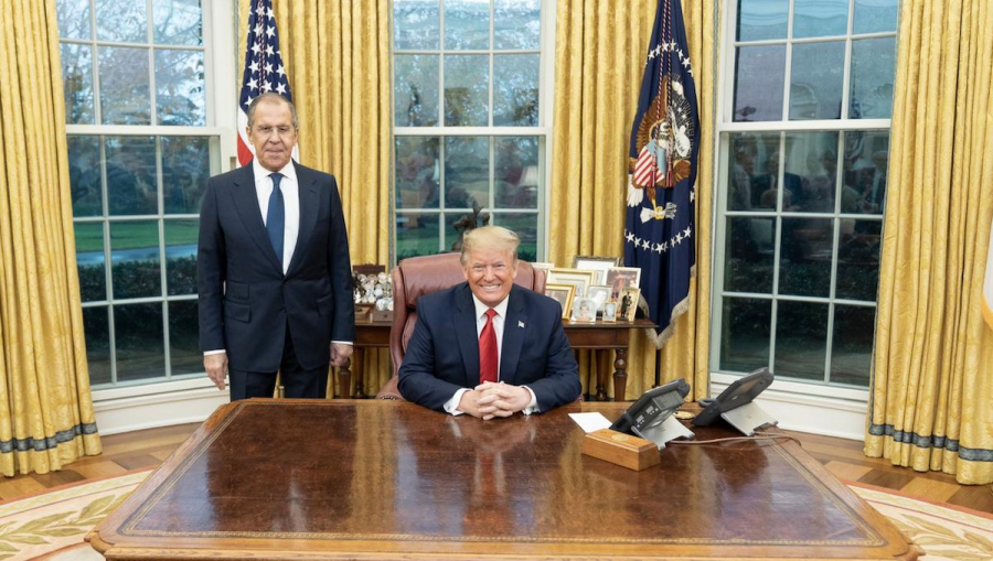 Trump avertizează, Lavrov dezminte