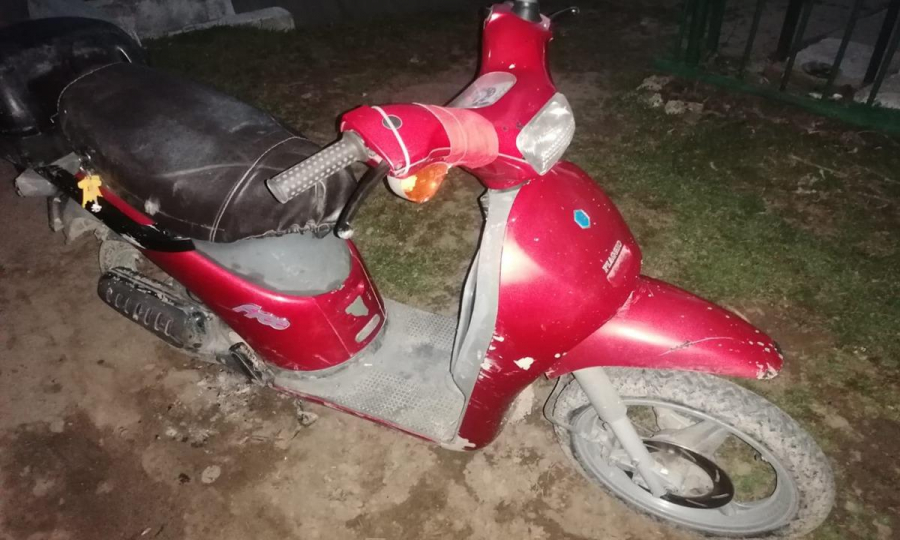 Moped condus de un gălățean fără permis