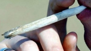 ETNOBOTANICELE FAC RAVAGII/ Încă un elev &quot;FUMAT&quot; a ajuns la Urgenţe