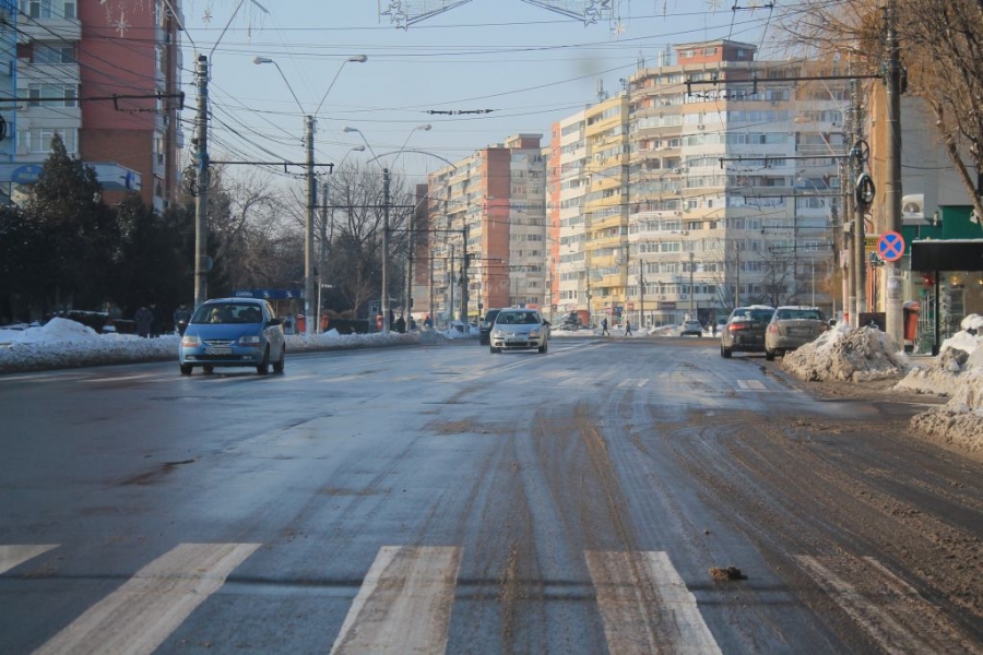 FOTO | Cum arată Galaţiul după DESZĂPEZIRE