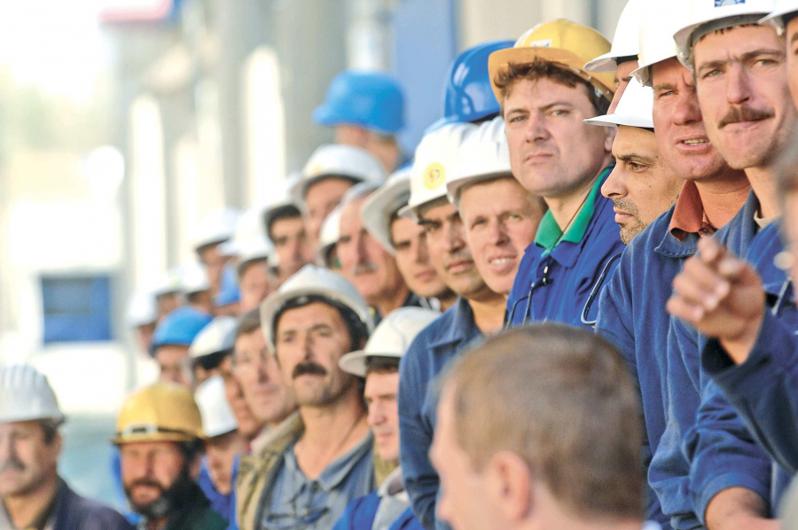 Muncitori străini pentru afacerile româneşti
