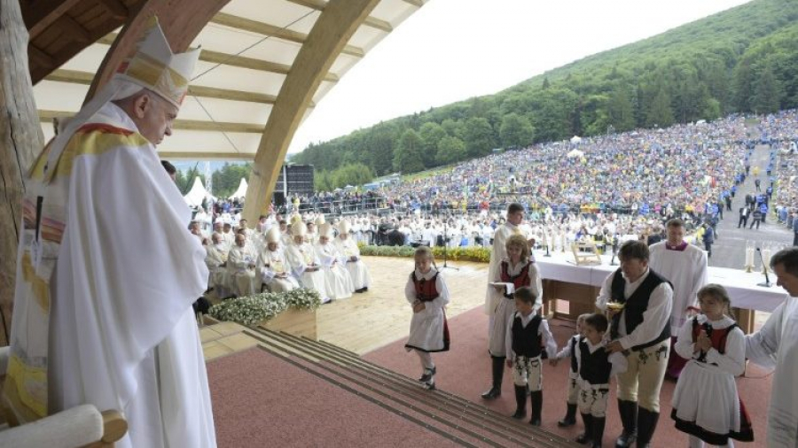 „Drumul Papei Francisc” în România