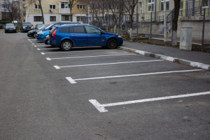 Zeci de cereri pentru locuri de parcare, respinse. Cinci zile pentru contestaţii