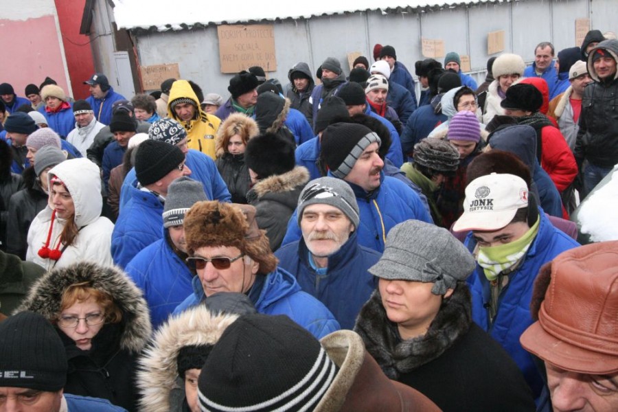 A doua zi de proteste la Apaterm Galaţi 