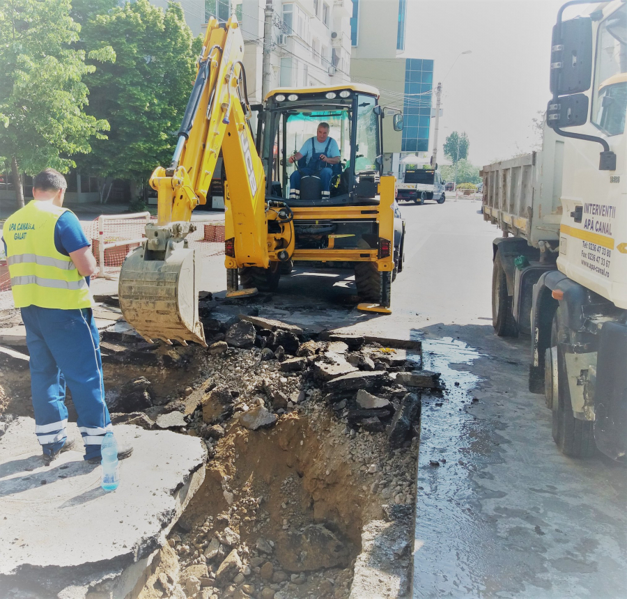 Începe reabilitarea reţelei de apă de pe strada Navelor