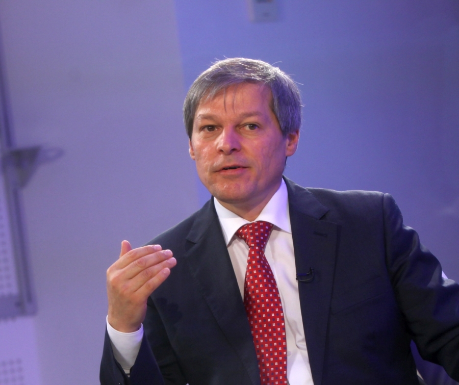 Directiva PREMIERULUI Cioloş pentru edili: Aleşii au obligaţia să regândească sistemul de TERMOFICARE!